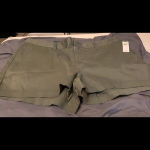Gap shorts